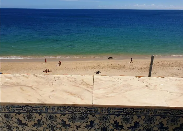 Blue House With Parking Sesimbra