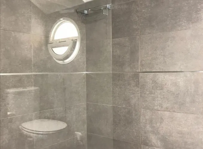 Διαμέρισμα Blue House With Parking Σεσίμπρα